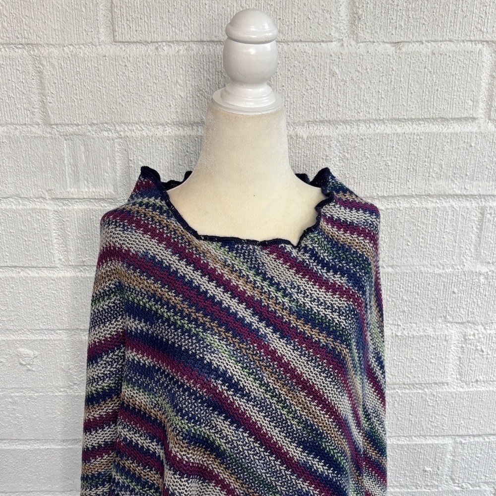 MISSONI Made in Italy 100% Wool Zig-Zag Fringe Poncho - Picture 2 of 6